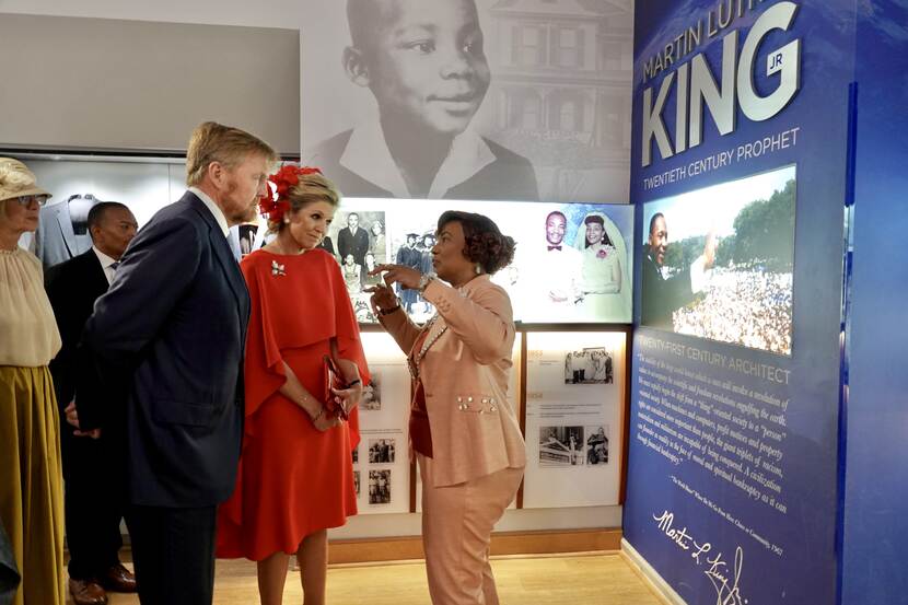 Koninklijk Paar bezoekt Martin Luther King Jr. Center