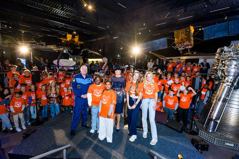 Koningin Máxima lanceert landelijke start Vakkanjers in Space Expo