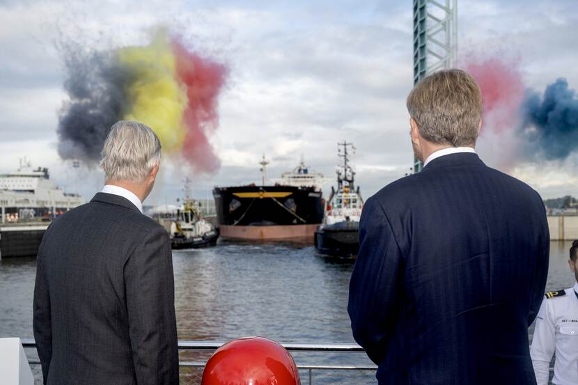 Koning Willem-Alexander en Koning Filip openen Nieuwe Sluis in Terneuzen