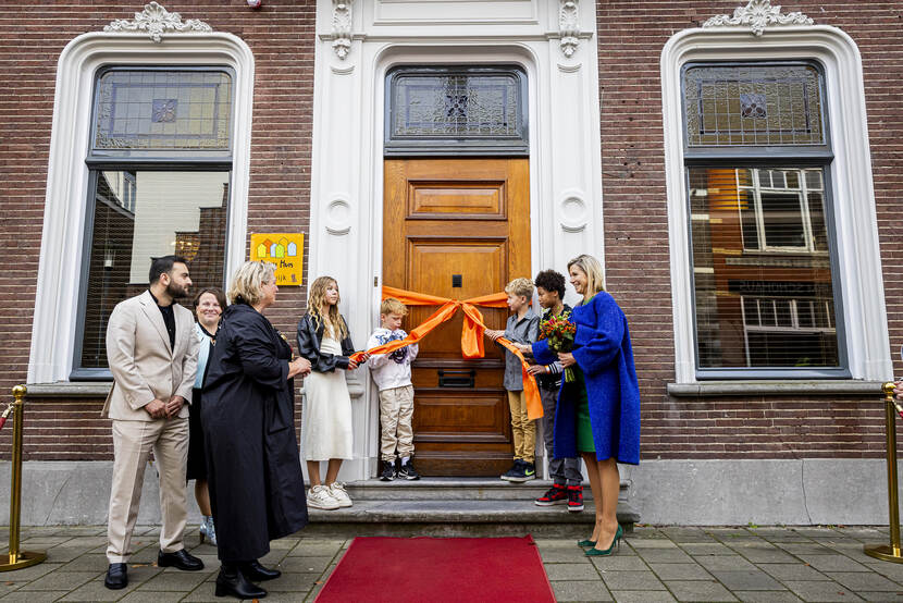 Koningin Máxima opent Dushi Huis