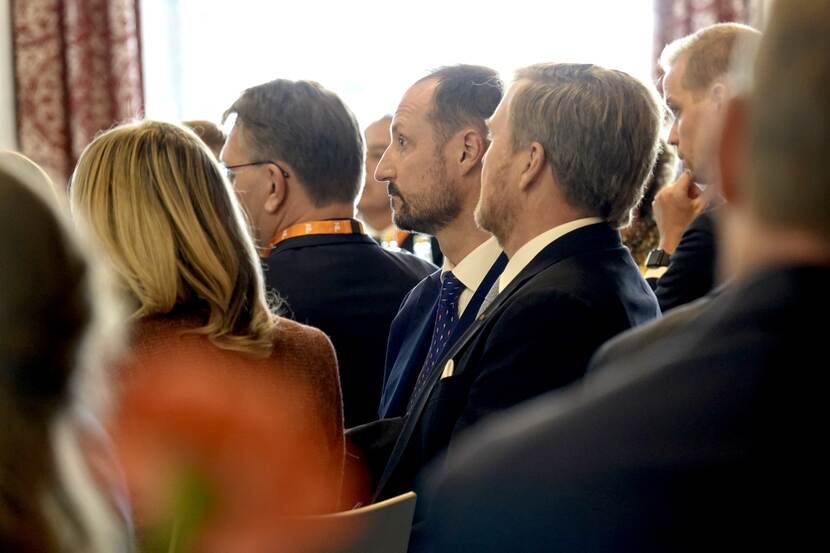 Koning bezoekt stadhuis Oslo