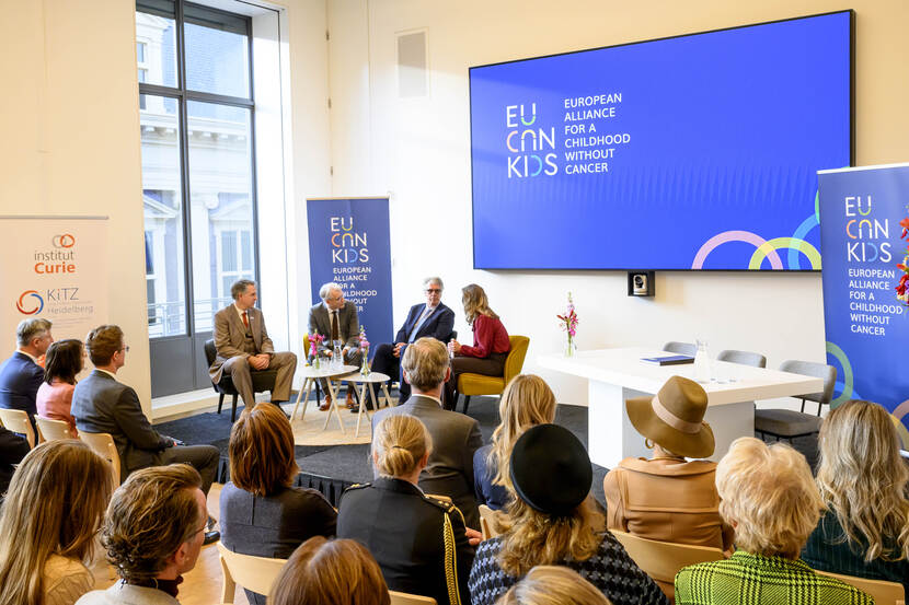 Koningin Máxima bij ondertekening internationale samenwerking Prinses Máxima Centrum