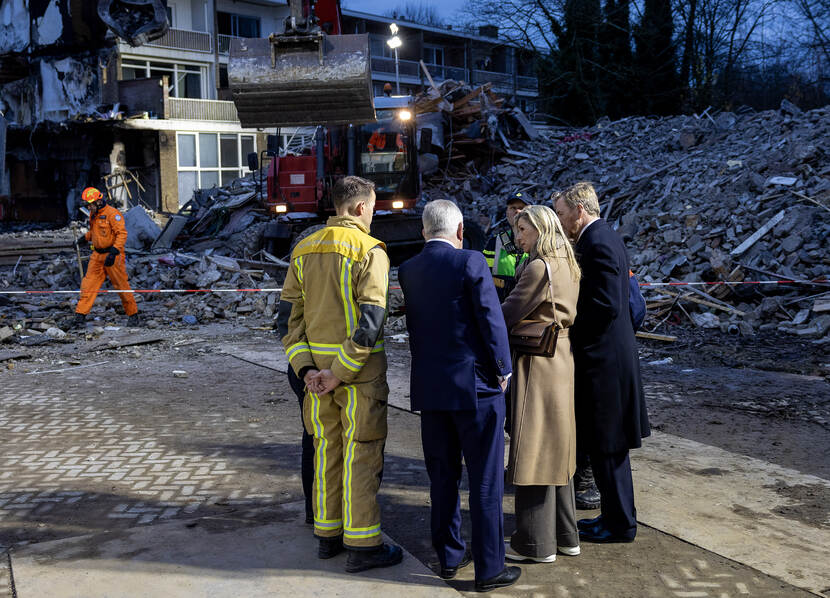 Koninklijk Paar bezoekt Tarwekamp Den Haag